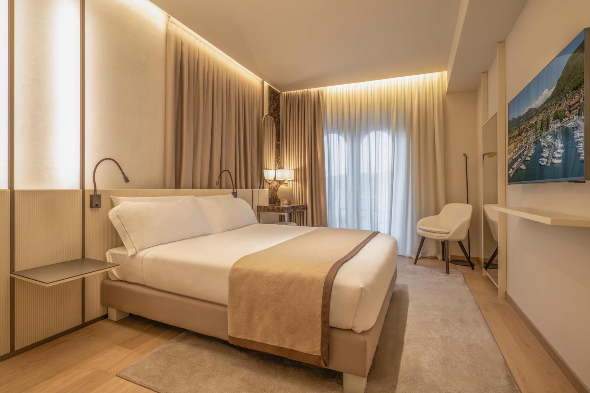 Bellerive Lifestyle Hotel ซาโล ภายนอก รูปภาพ